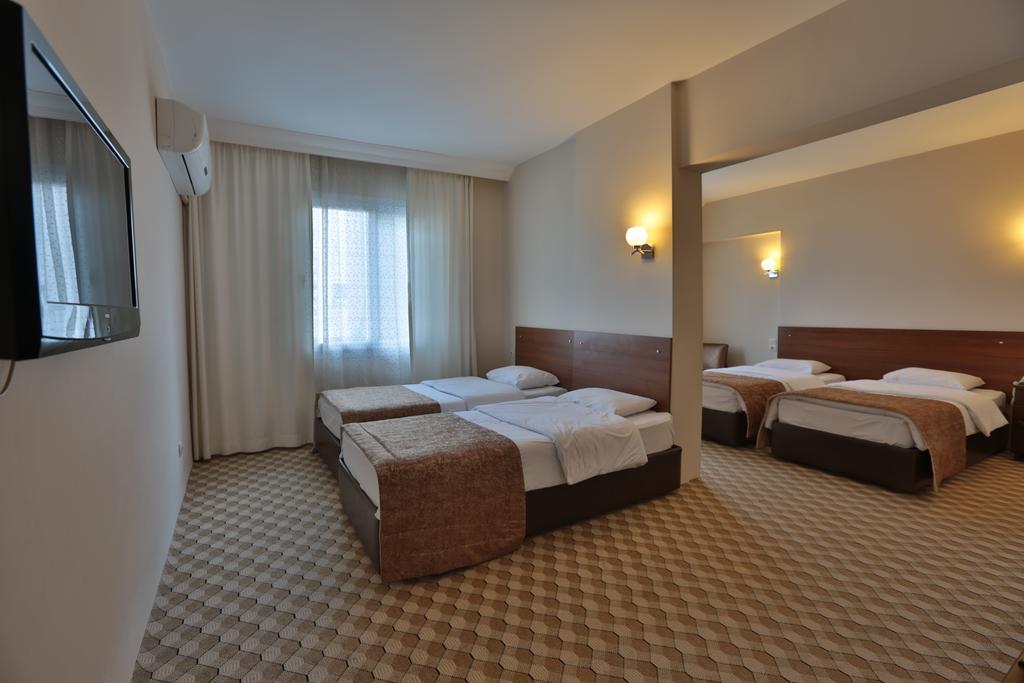 Hosta Otel Mersin  Exterior foto