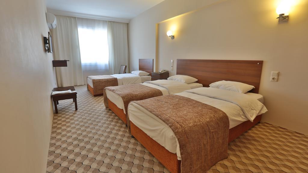 Hosta Otel Mersin  Cameră foto